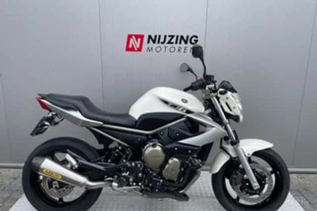 Yamaha XJ6 Diversion (2011) thumbnail 1