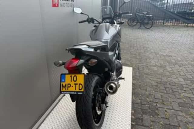 Honda NC750X (2015) thumbnail 5