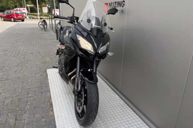 Kawasaki Versys 650 (2016) thumbnail 4