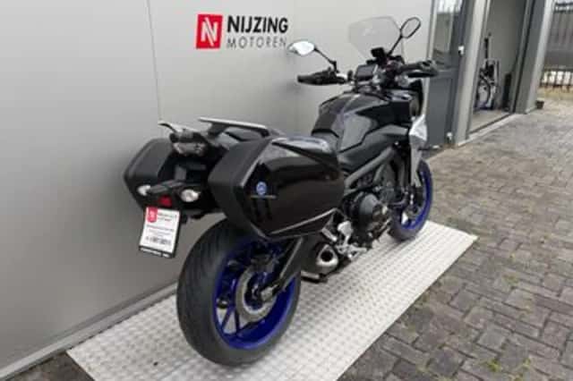 Yamaha Tracer 900 GT (2019) thumbnail 3