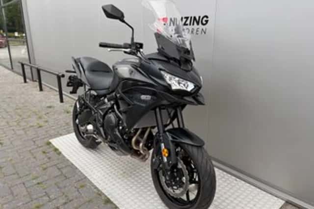 Kawasaki Versys 650 (2022) thumbnail 2