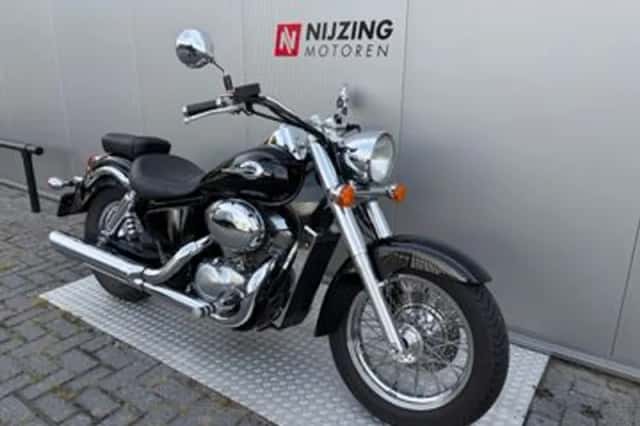 Honda VT 750 Shadow (2000) thumbnail 2