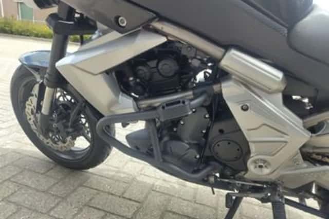 Kawasaki KLE 650 Versys (2010) thumbnail 5