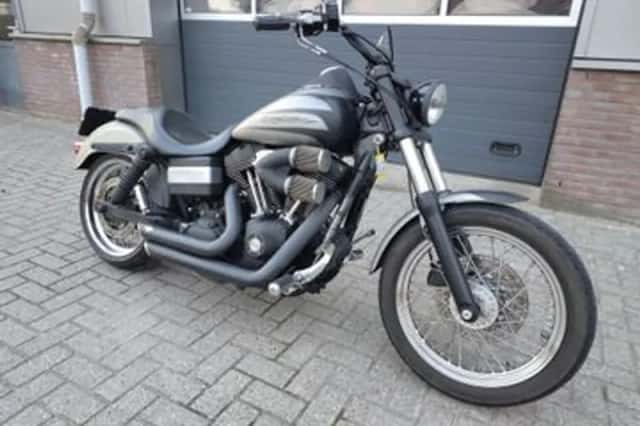 Harley-Davidson Dyna Street BOB (2007) thumbnail 1
