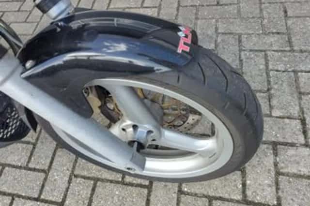 Moto Guzzi Breva 750 (2008) thumbnail 4