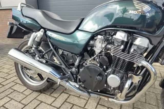 Honda CB 750 Seven Fifty (1999) thumbnail 5