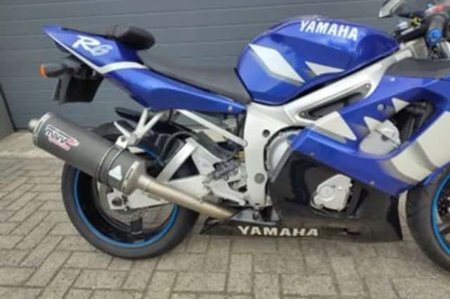 Yamaha YZF-R6 (2001) thumbnail 5