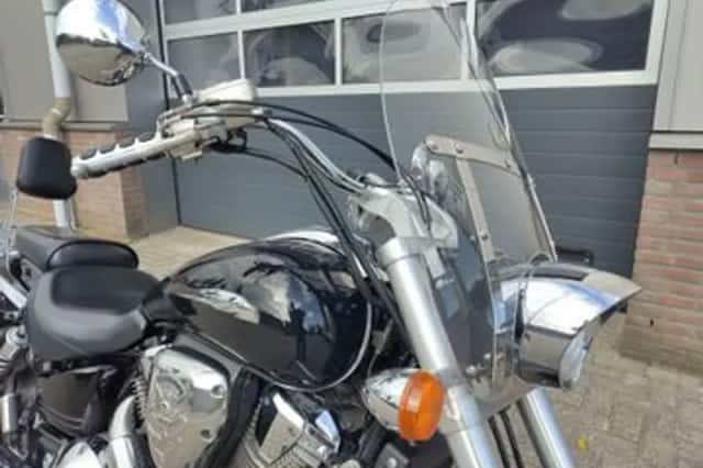 Honda Vtx 1800 (2003) thumbnail 3