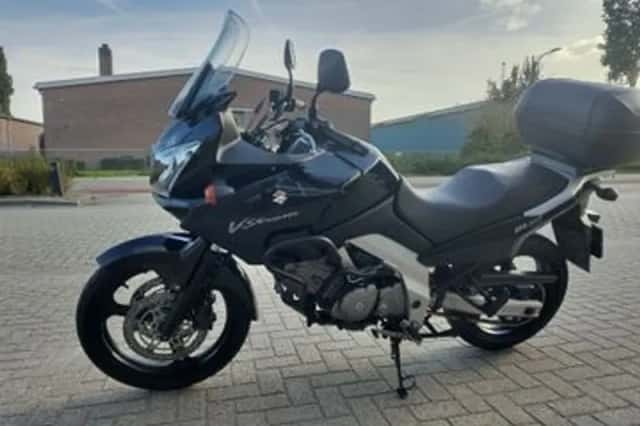 Suzuki V-Strom 650 (2004) thumbnail 2