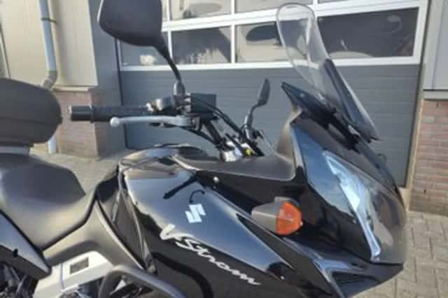 Suzuki V-Strom 650 (2004) thumbnail 3