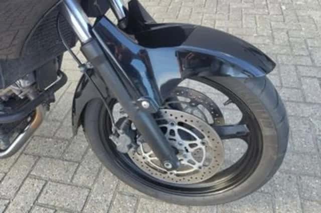 Suzuki V-Strom 650 (2004) thumbnail 4