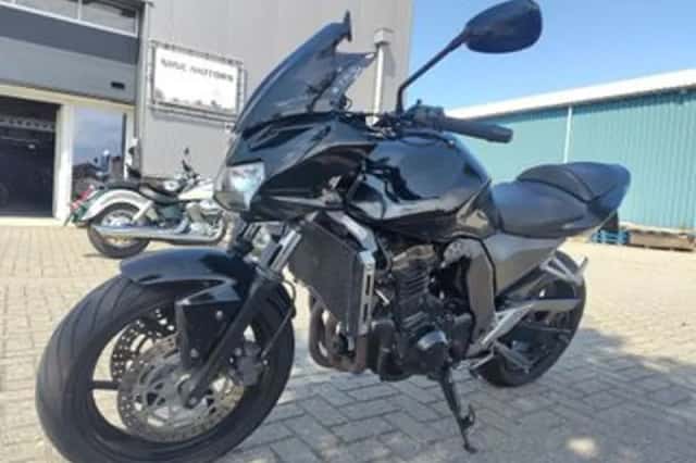 Kawasaki Z750 (2005) thumbnail 2