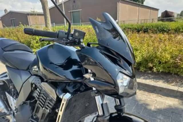 Kawasaki Z750 (2005) thumbnail 3