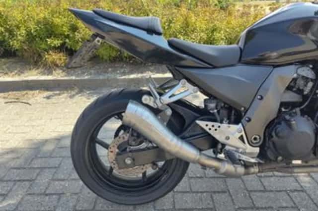 Kawasaki Z750 (2005) thumbnail 6