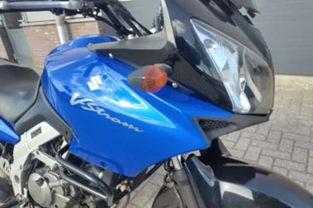 Suzuki V-Strom 650 (2004) thumbnail 2