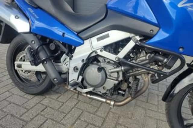 Suzuki V-Strom 650 (2004) thumbnail 4