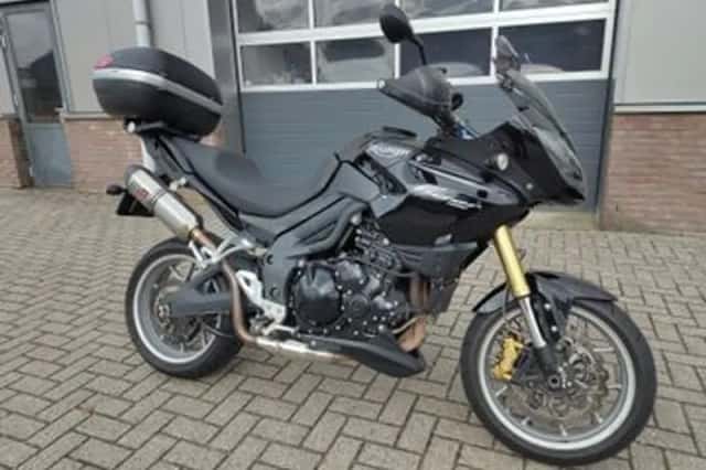Triumph Tiger 1050 (2008) thumbnail 1