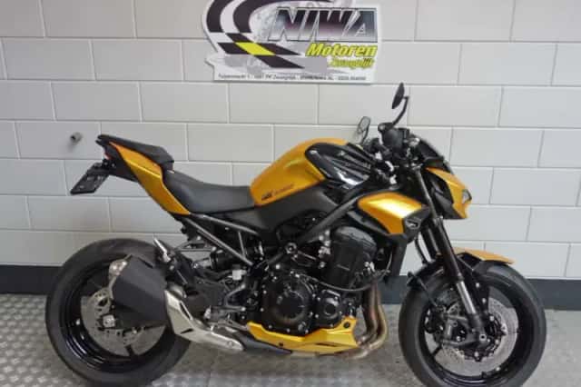 Kawasaki Z900 (2026) thumbnail 2