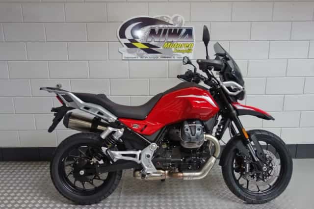 Moto Guzzi V85 Strada (2026) thumbnail 1