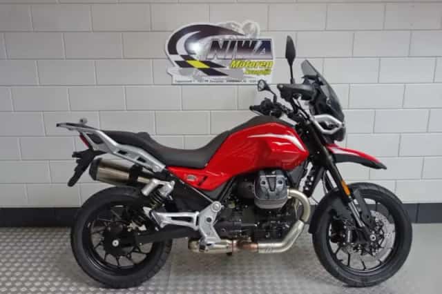 Moto Guzzi V85 Strada (2026) thumbnail 2