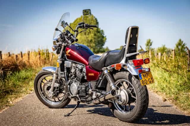 Honda Chopper VF 700C Magna (1984) thumbnail 5