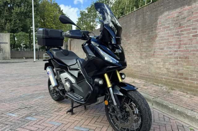 Honda X ADV (2025) thumbnail 4