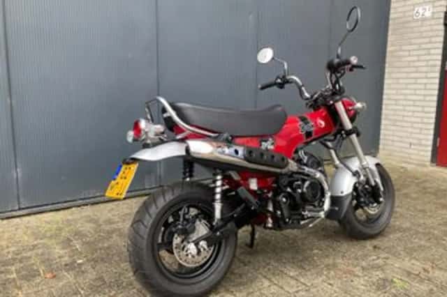 Honda ST 125 DAX (2023) thumbnail 3