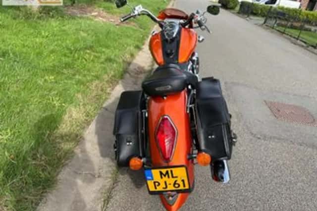 Honda Vtx 1800 (2002) thumbnail 2