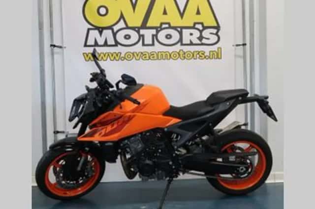 KTM 990 Duke (2024) thumbnail 1