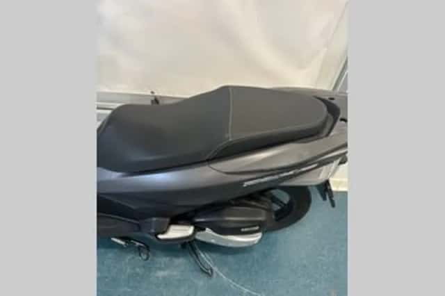 Honda PCX 150 (2014) thumbnail 4