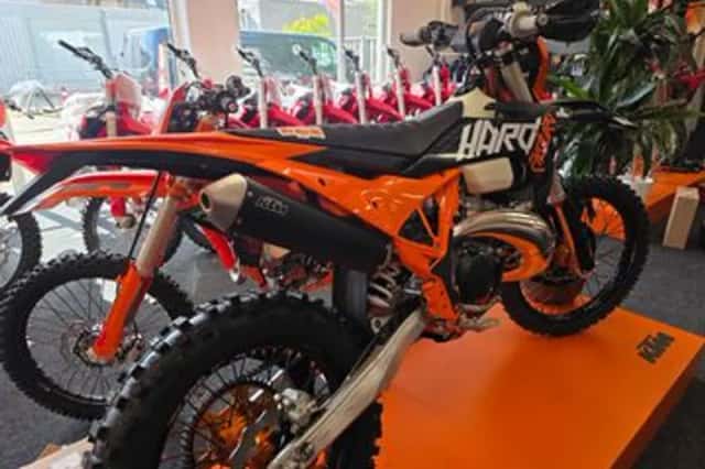 KTM 300 EXC (2027) thumbnail 2