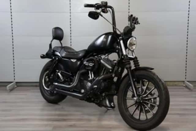 Harley-Davidson Sportster (2015) thumbnail 2