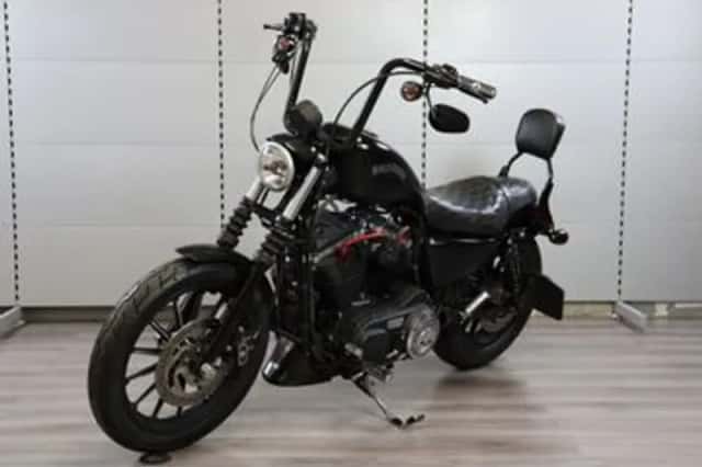 Harley-Davidson Sportster (2015) thumbnail 3