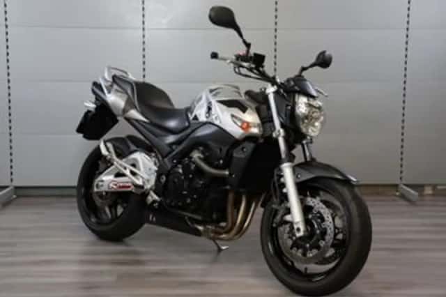 Suzuki GSR600 (2007) thumbnail 2