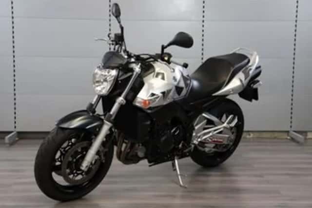 Suzuki GSR600 (2007) thumbnail 4
