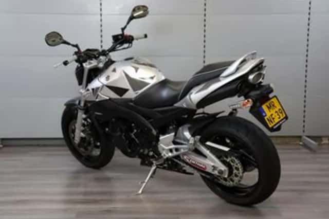 Suzuki GSR600 (2007) thumbnail 5