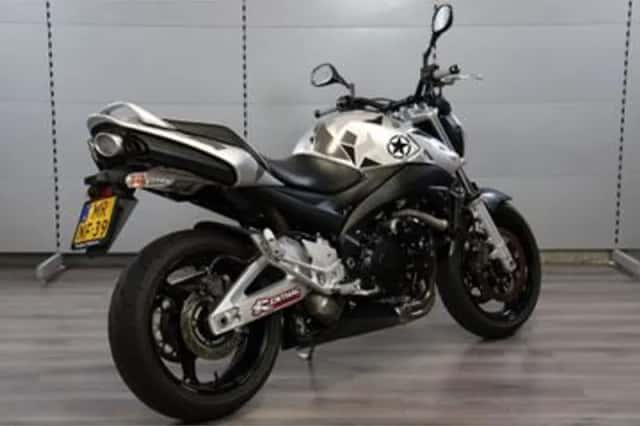 Suzuki GSR600 (2007) thumbnail 6