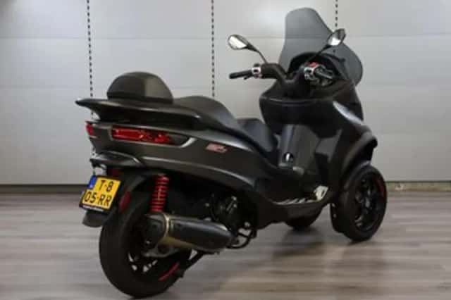 Piaggio MP3 500 HPE Sport ASR (2018) thumbnail 6