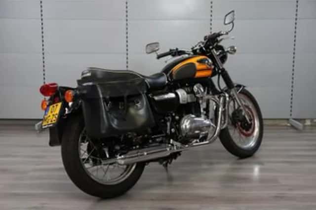 Kawasaki W800 (2016) thumbnail 6