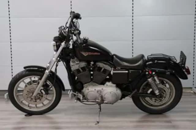 Harley-Davidson Sportster (2000) thumbnail 3