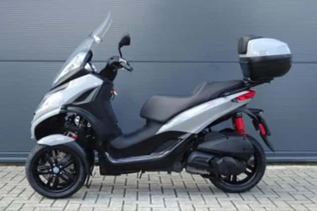 Piaggio MP3 300 HPE (2020) thumbnail 4
