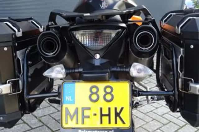 KTM 990 Supermoto T (2009) thumbnail 5