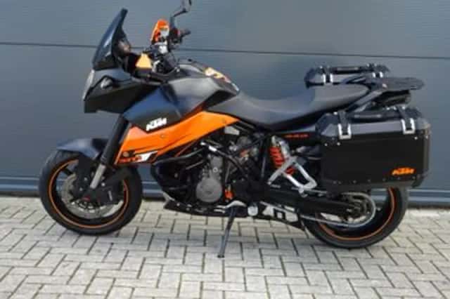 KTM 990 Supermoto T (2009) thumbnail 6