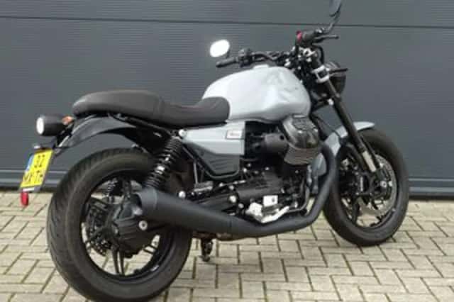 Moto Guzzi V7 (2025) thumbnail 3