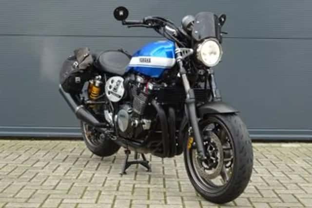 Yamaha XJR 1300 (2015) thumbnail 1