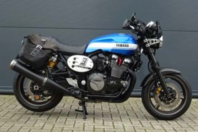 Yamaha XJR 1300 (2015) thumbnail 2