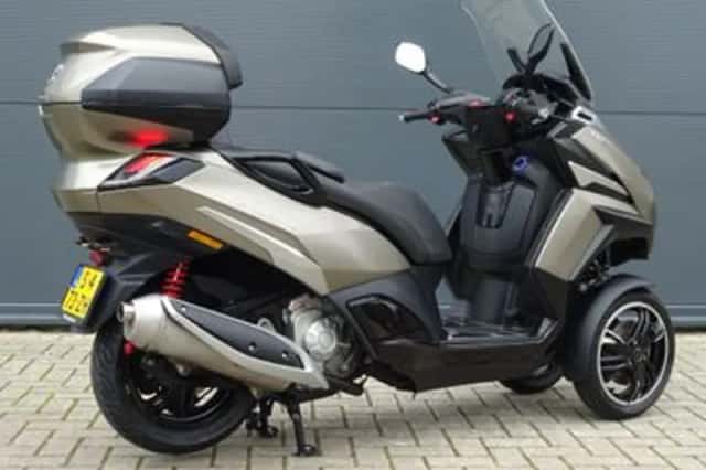 Peugeot Metropolis 400 (2023) thumbnail 4