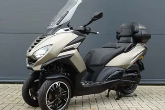 Peugeot Metropolis 400 (2023) thumbnail 6