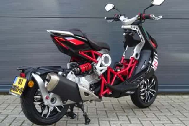 Italjet Dragstar 200 Limited Edition (2026) thumbnail 3