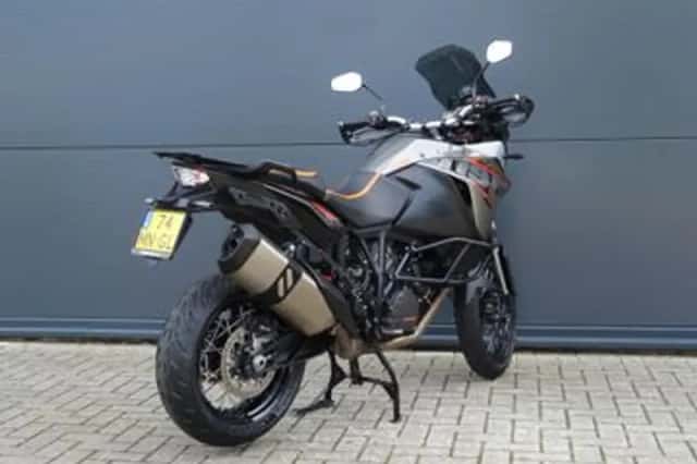 KTM 1190 Adventure (2016) thumbnail 3
